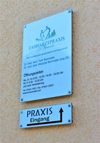 Praxisschild